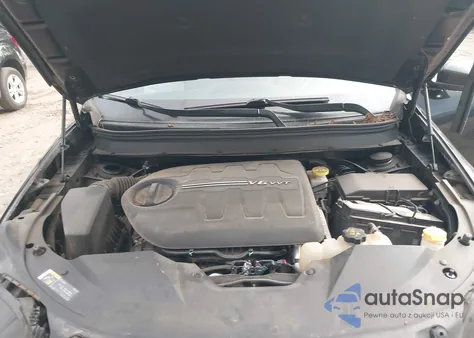 2019 Jeep Cherokee Limited 4X4 from USA, damaged, VIN 1C4PJMDX8KD253086